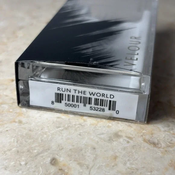Velour Vegan Mink Luxe Lashes‎ in Run The World NEW In A Box - Picture 3 of 4
